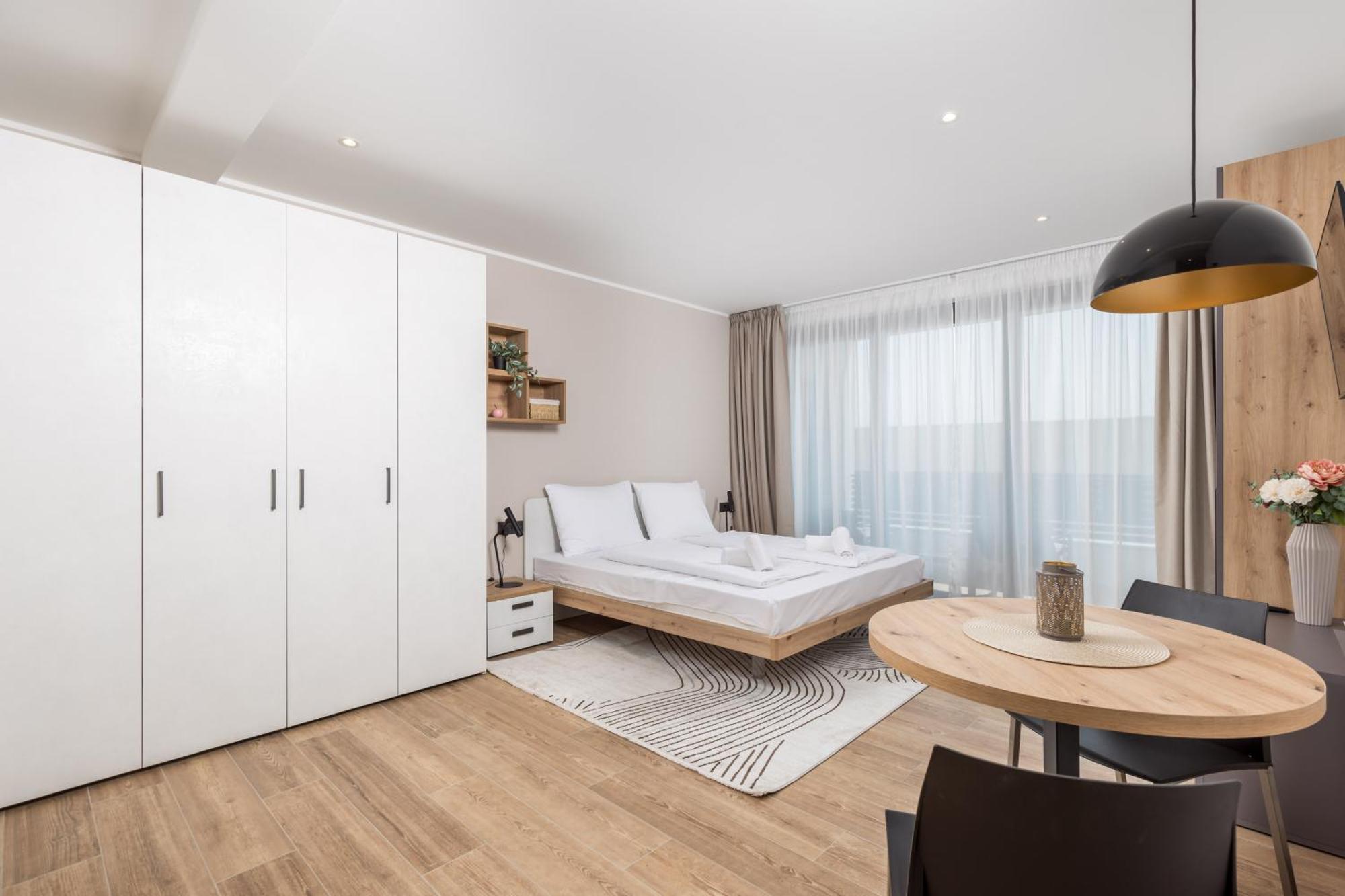 Belinda Apartments With Balcony & Private Parking Opatija Exterior photo